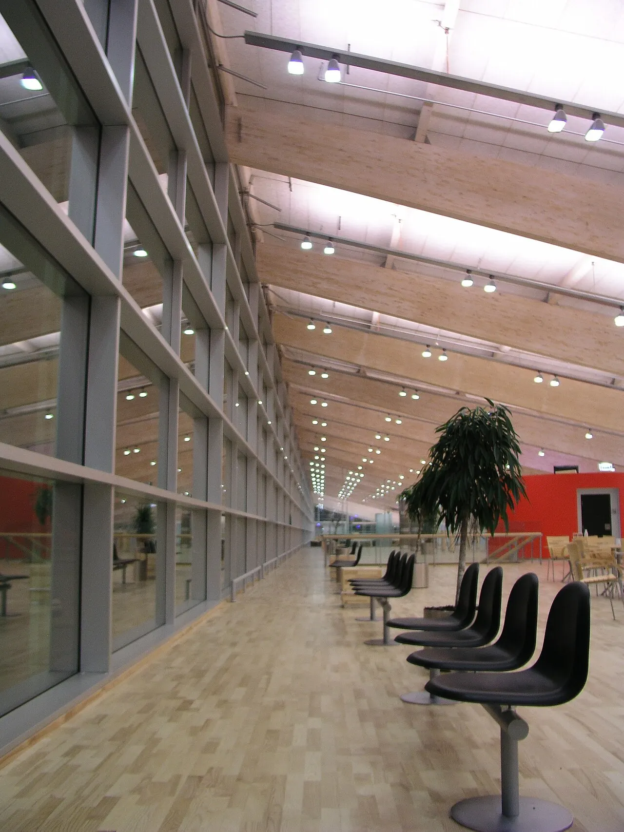 La sala de espera de la terminal