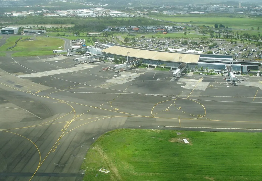 Luchtfoto van de terminal en het platform