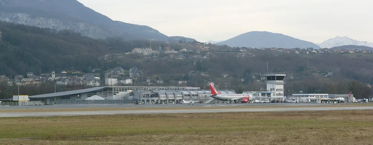 Vista de la terminal desde la pista