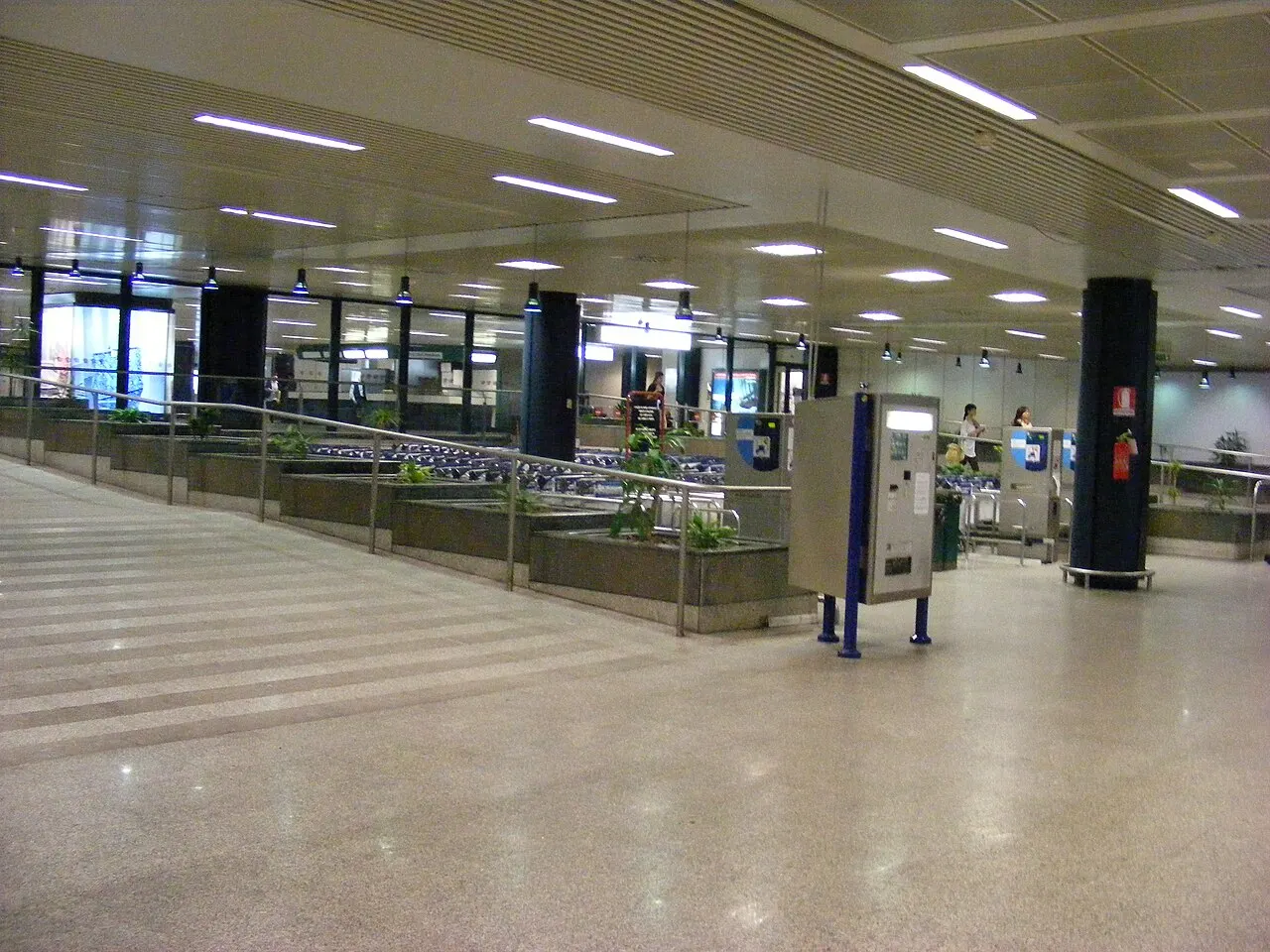 L'area arrivi all'interno del terminal