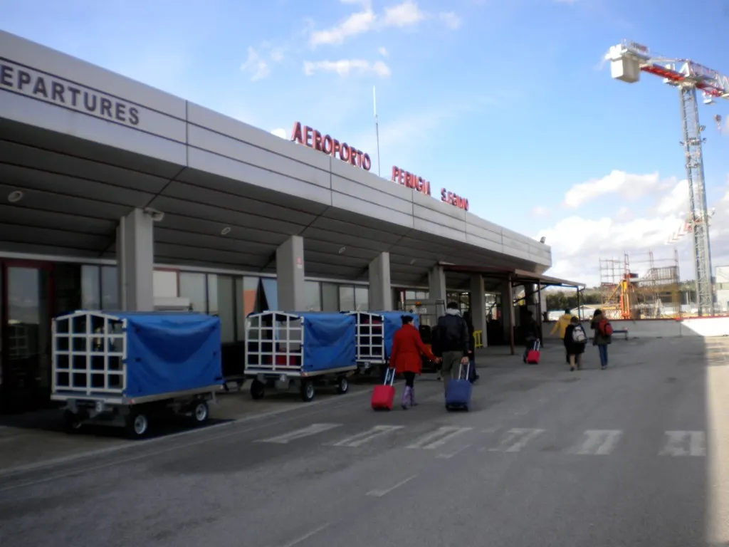 La zone des départs du terminal