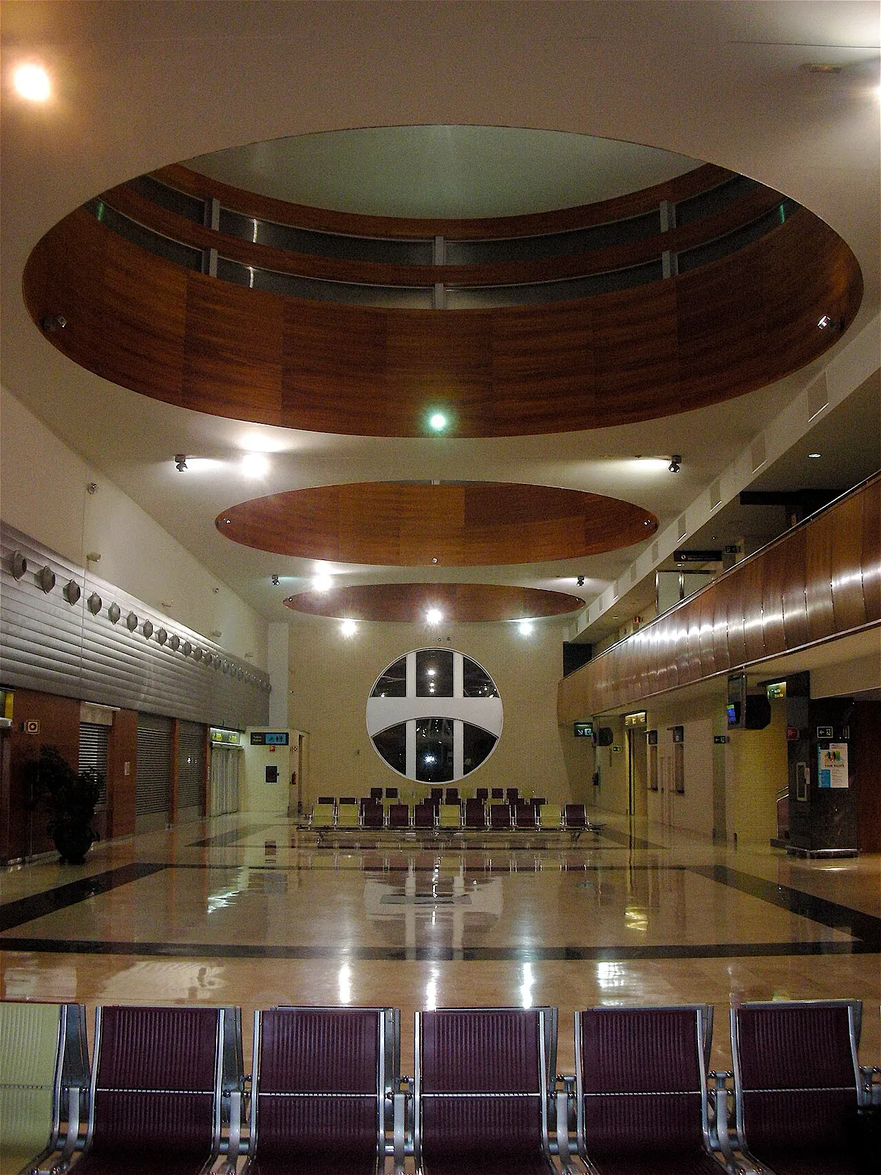Innenhalle des Terminals