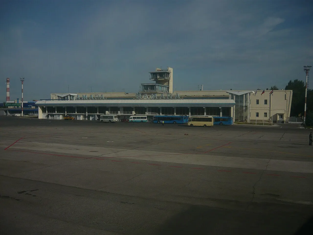 De terminal gezien vanaf het platform