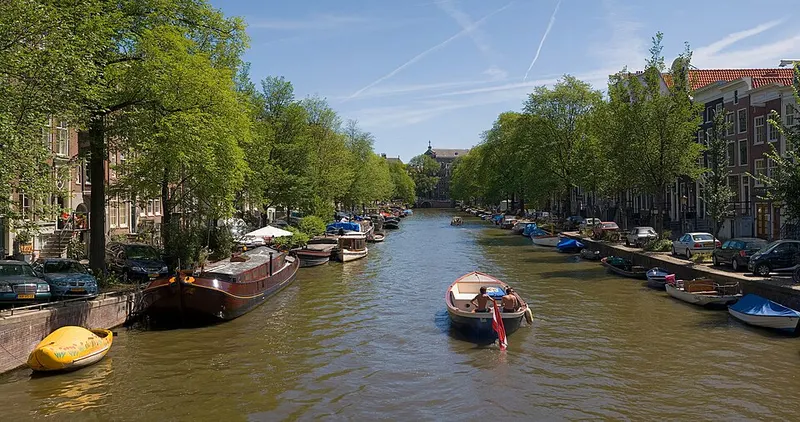 Canales de Ámsterdam