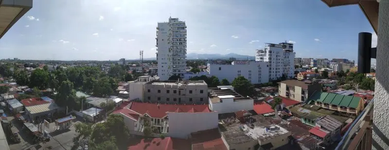 Angeles City · Clark