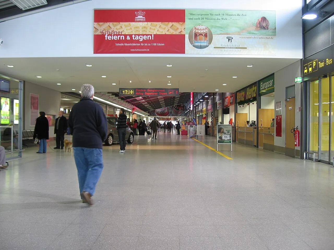 Il terminal all'interno del Baden-Airpark