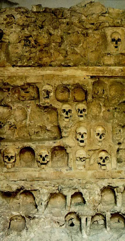 Ćele Kula (Torre de las Calaveras)