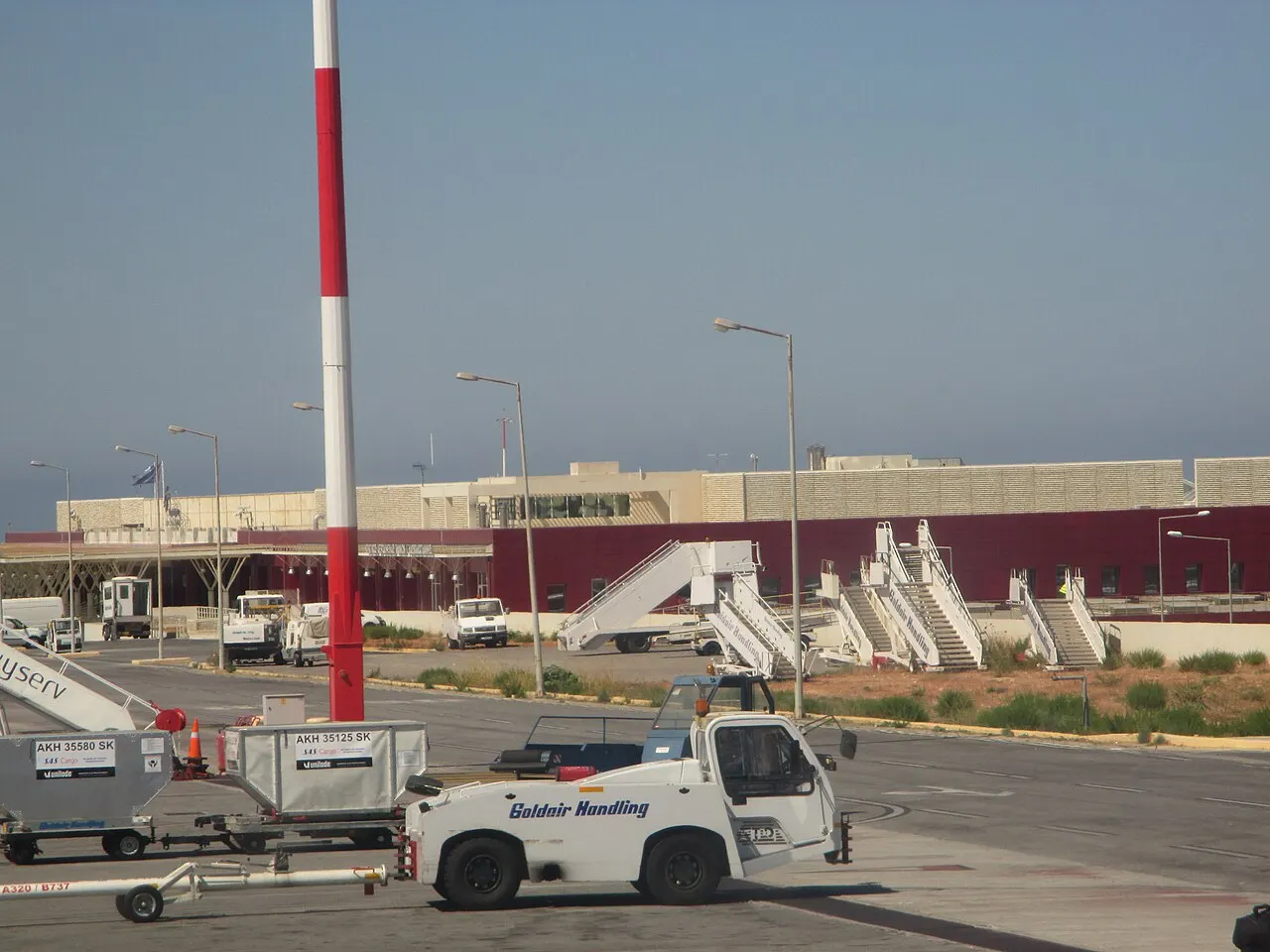 The terminal seen from the apron