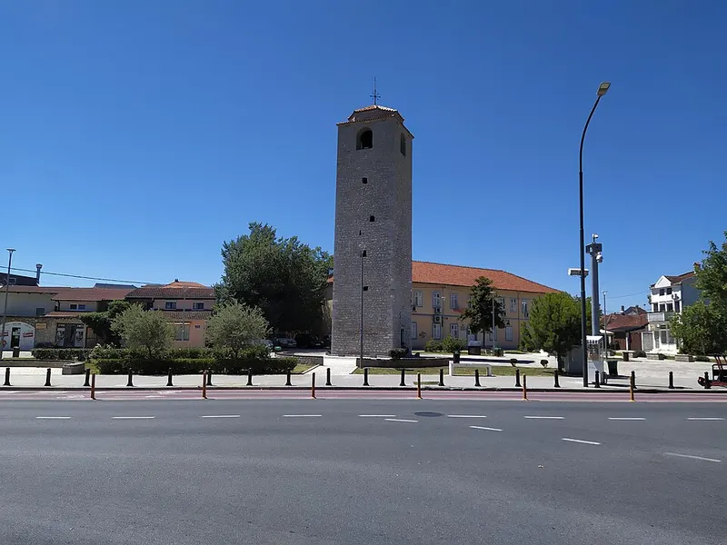 Torre del Reloj (Sahat kula)