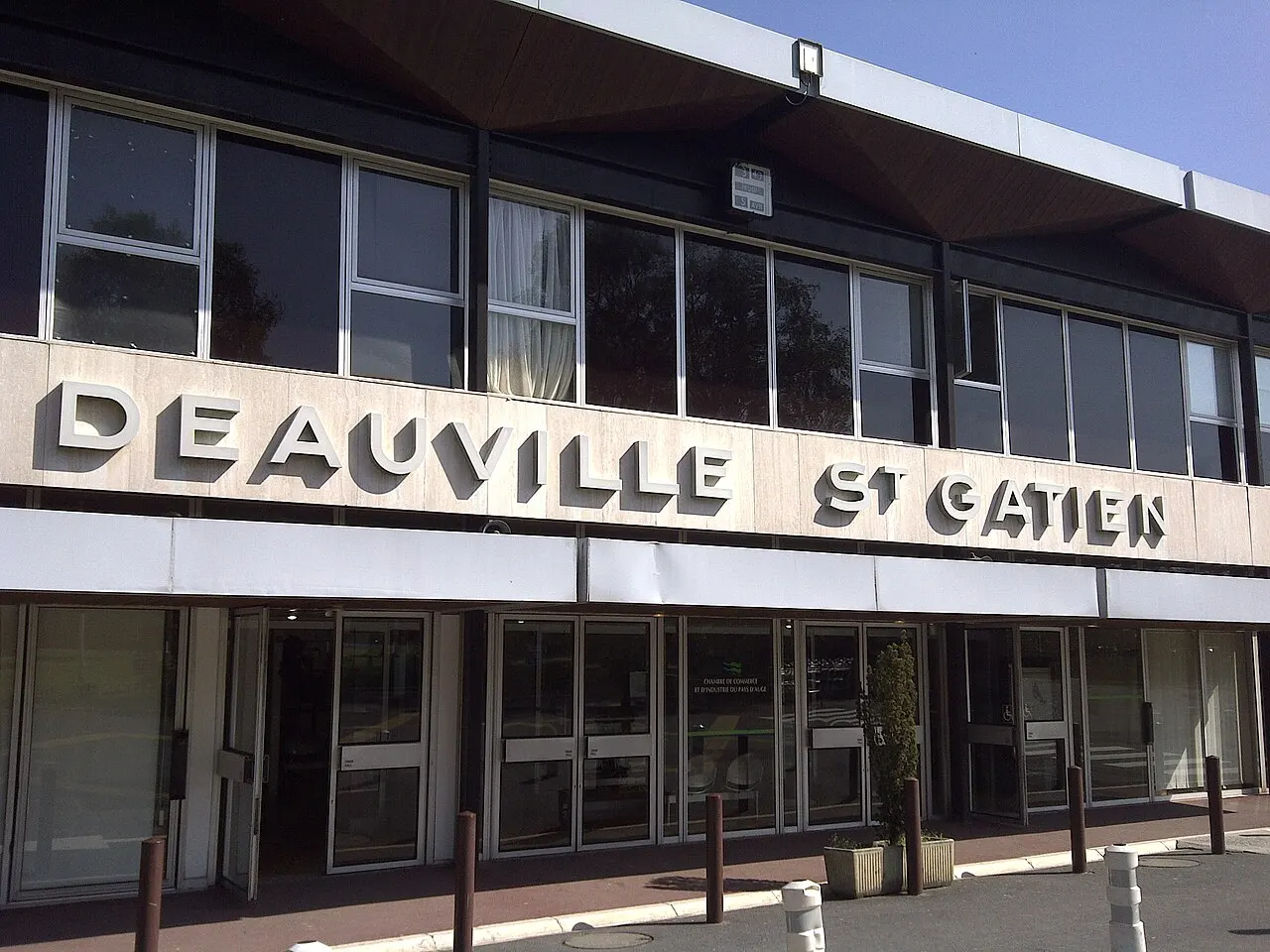 Entrée de l'aérogare
