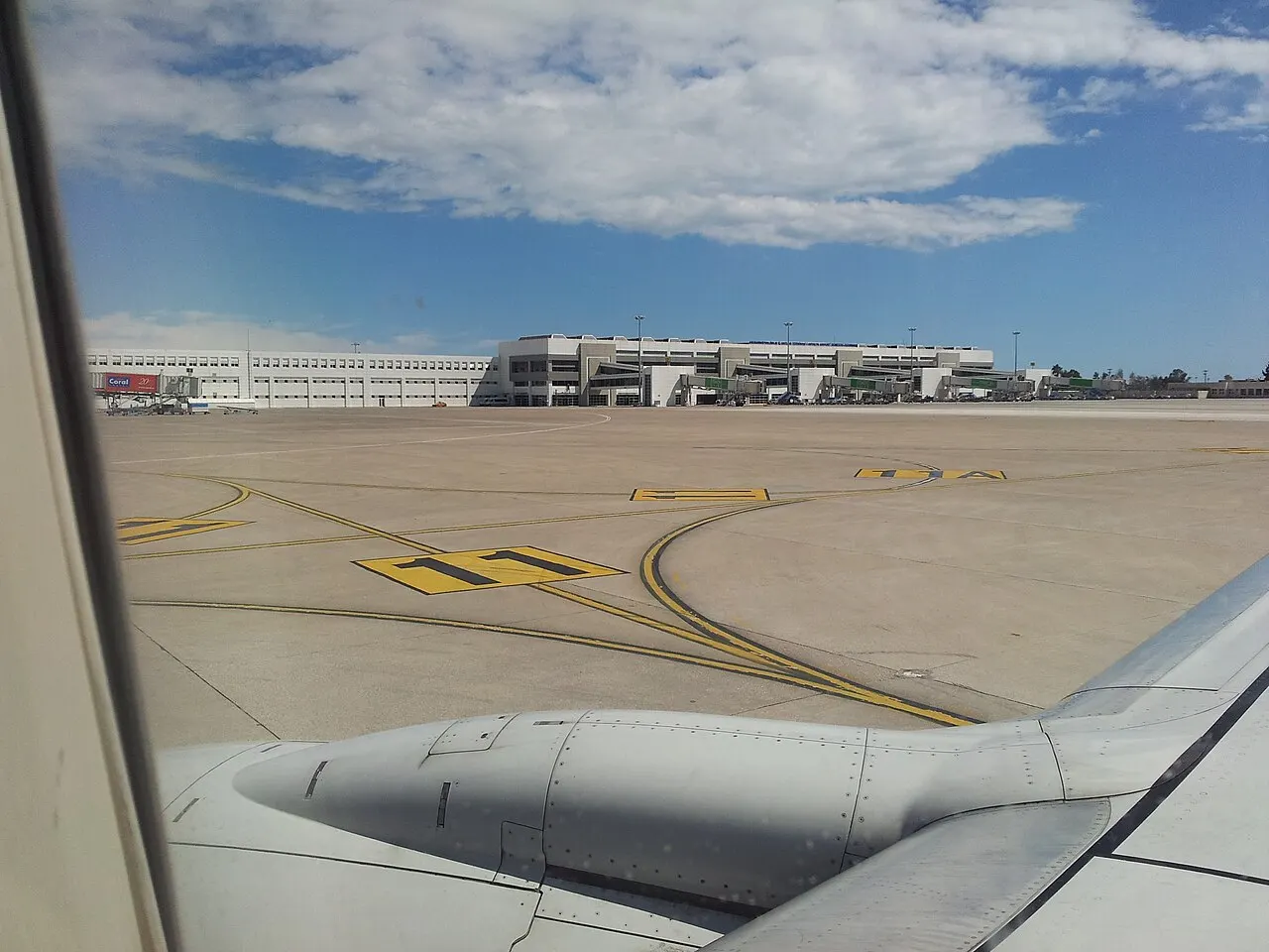 Il terminal visto dal piazzale