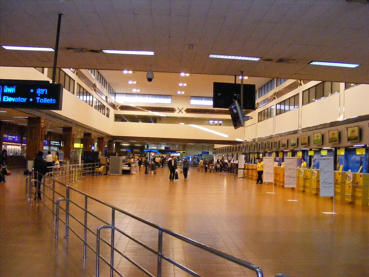 Das Terminalgebäude am Don Mueang International Airport