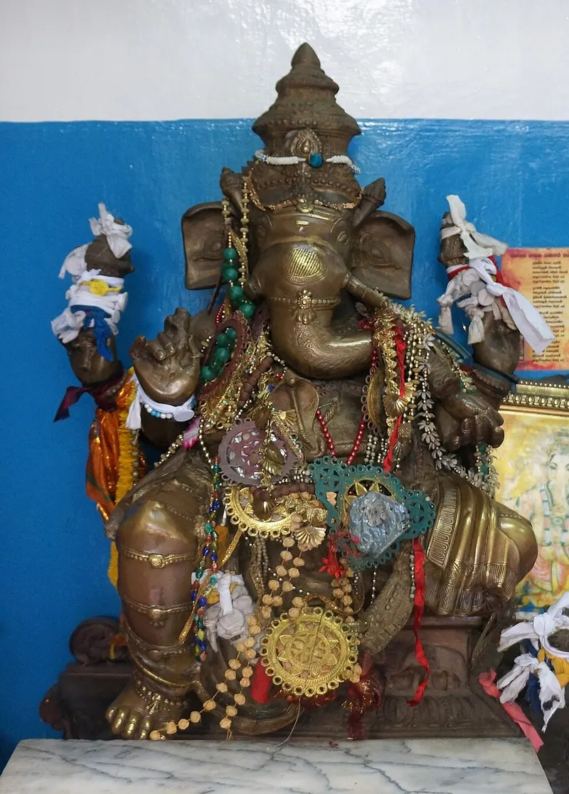 Gangaramaya Temple · Colombo