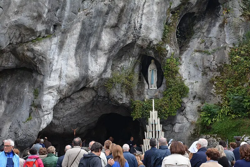 Grotte de Massabielle