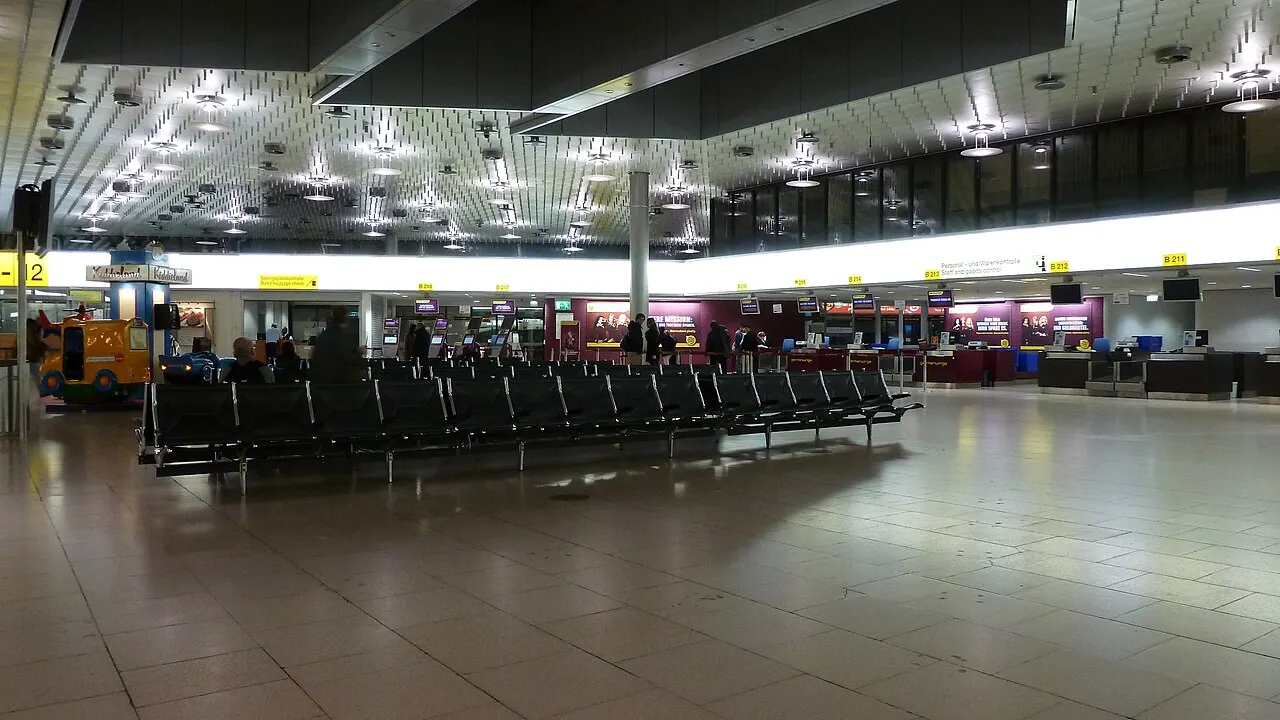 Sala check-in del Terminal B