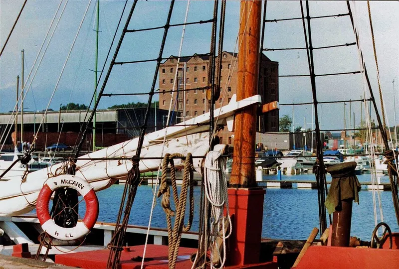 Hull Marina