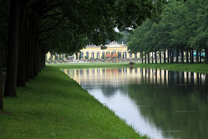 Karlsaue und Orangerie
