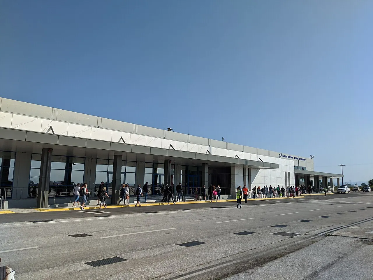 La façade moderne du terminal