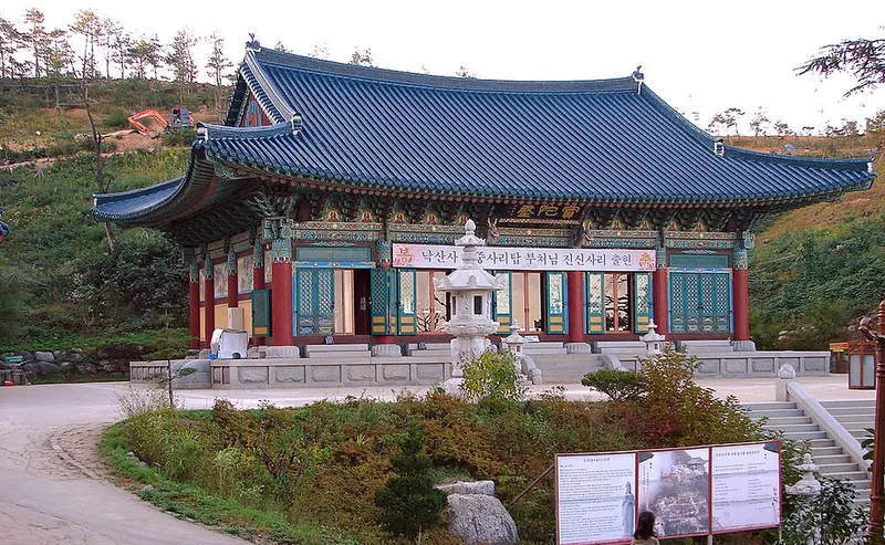Naksansa Temple · Yangyang