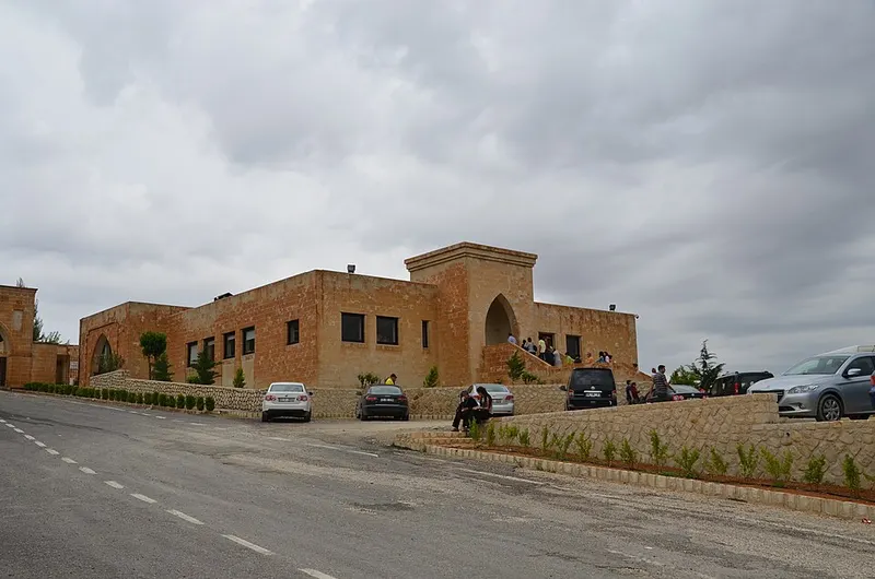 Deyrulzafaran Manastırı