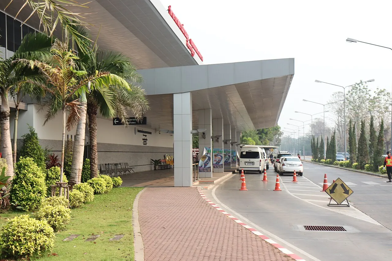 Aeroporto de Nan, Nan