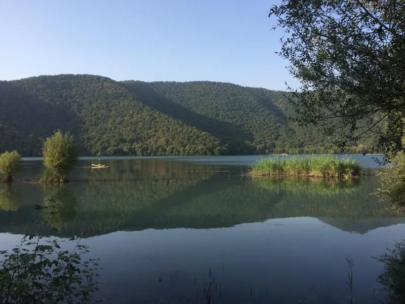 Nohur Lake · ガバラ