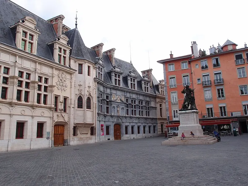Place Saint-André