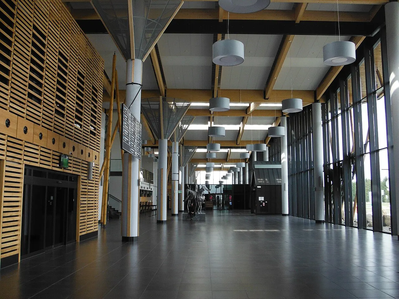 O interior do terminal