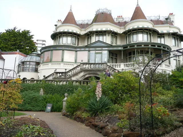 Russell-Cotes Art Gallery and Museum