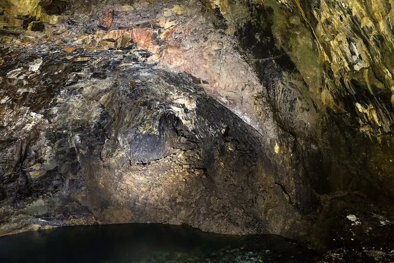 Algar do Carvão