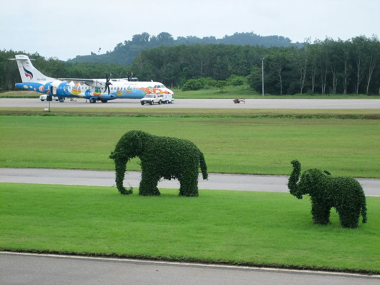 Aéroport de Trat, Trat