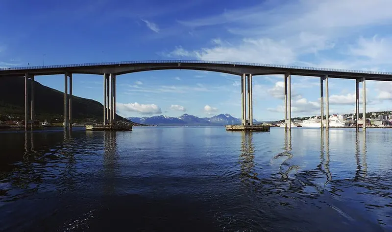 Tromsøbrua